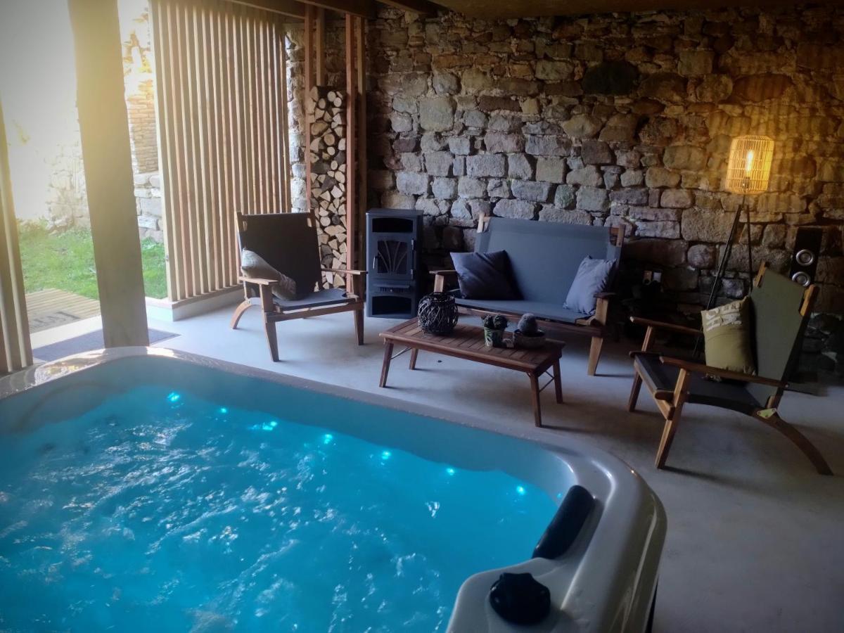 Au Gre Du Lot Bed & Breakfast Le Bourg Ngoại thất bức ảnh